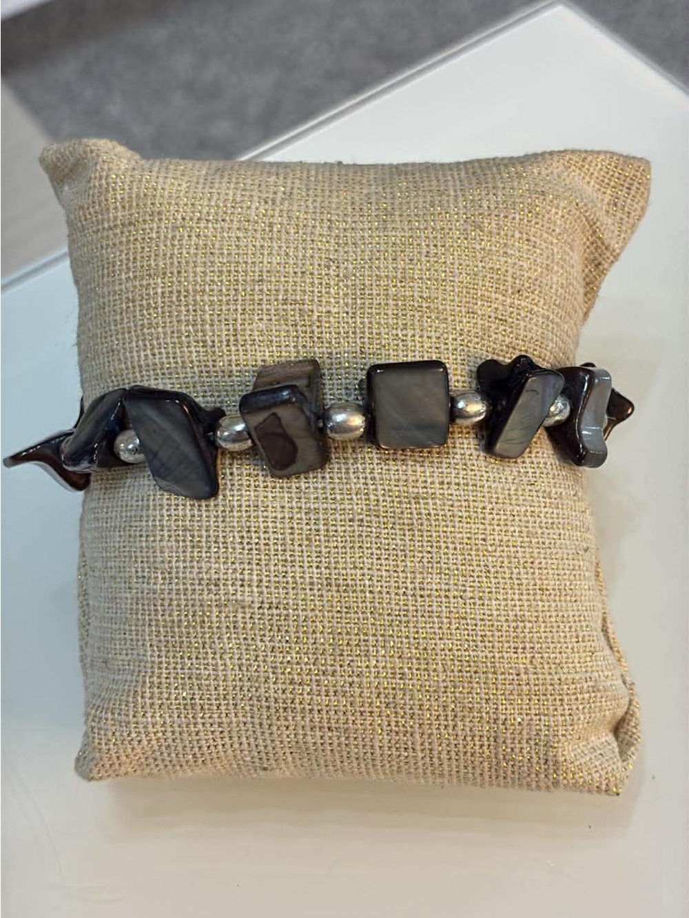 Shell bracelet - Picture 2 of 4